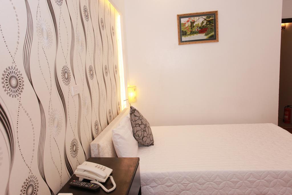 Le Petit Hanoi Hotel Екстер'єр фото