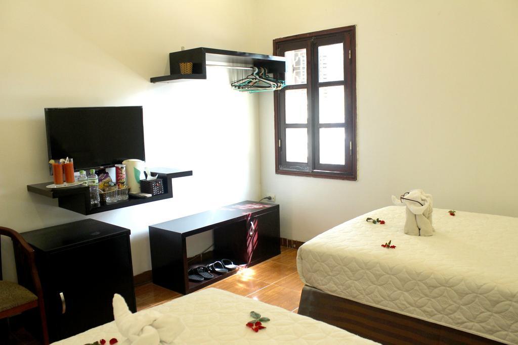 Le Petit Hanoi Hotel Екстер'єр фото