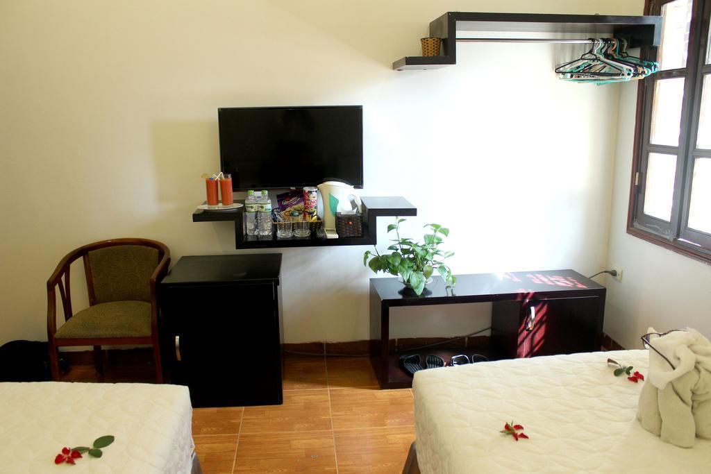 Le Petit Hanoi Hotel Екстер'єр фото