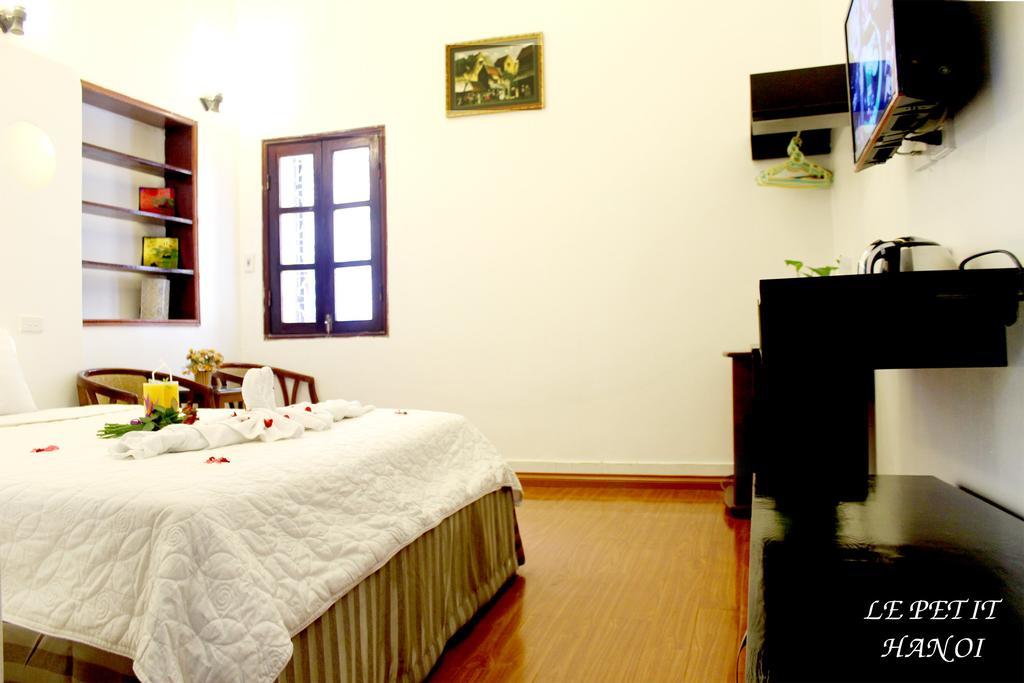 Le Petit Hanoi Hotel Екстер'єр фото
